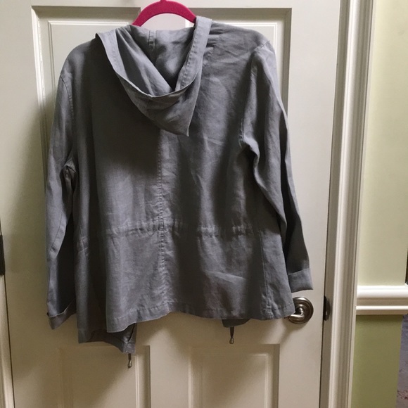 Saint Tropez West Lightweight Linen Jacket w/Hood. - Picture 6 of 8